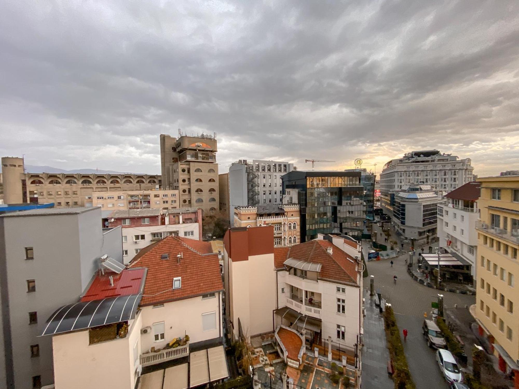 Grand Central Apartment Skopje Esterno foto