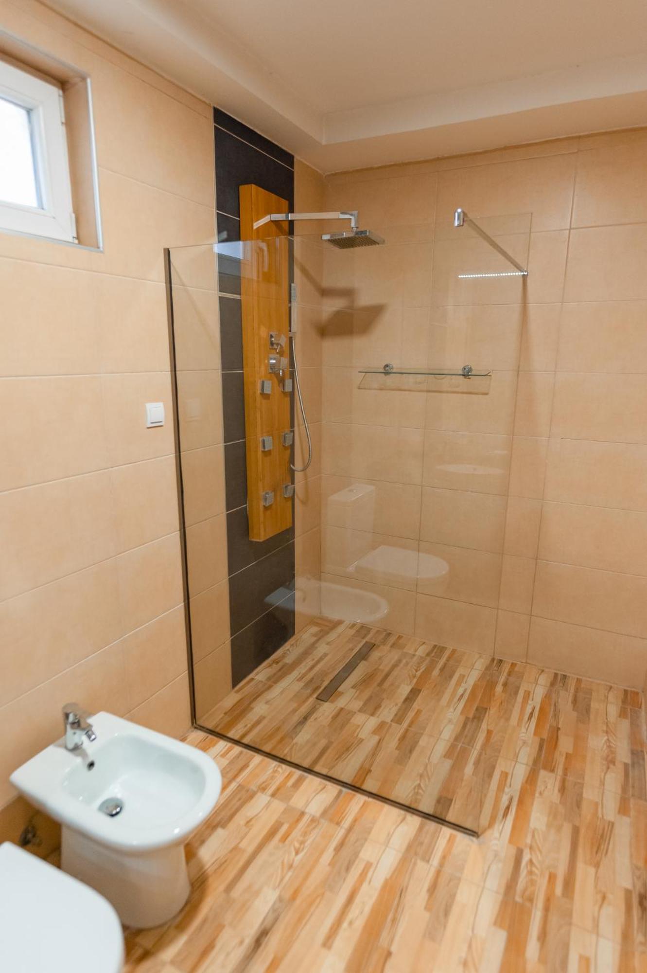 Grand Central Apartment Skopje Esterno foto